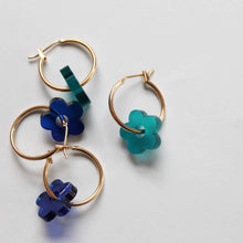 Load image into Gallery viewer, Flower Hoops - Blue