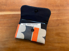 Load image into Gallery viewer, Card wallet - Black scallop and Neon orange stripe
